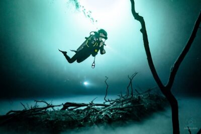 2 cenote divings (including one deep diving) for advanced divers in Tulum