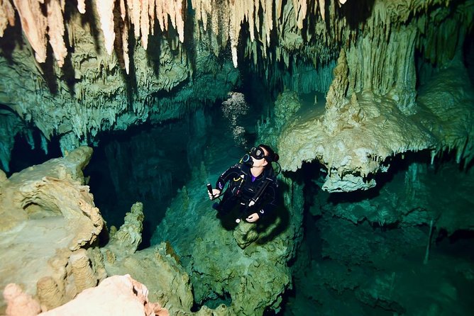 2 dives in Cenote Dos ojos Certified Divers - Choosing the right cenote combination