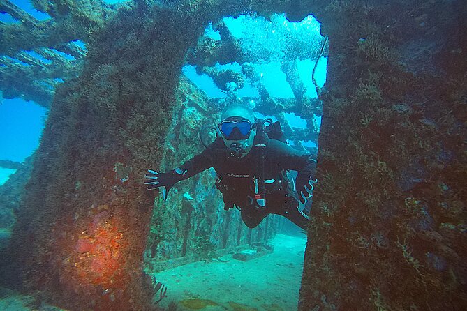 2 Tanks Scuba Diving Wreck and Reef in Cancun for Certified Divers - Why the Cancun wreck-and-reef pairing works