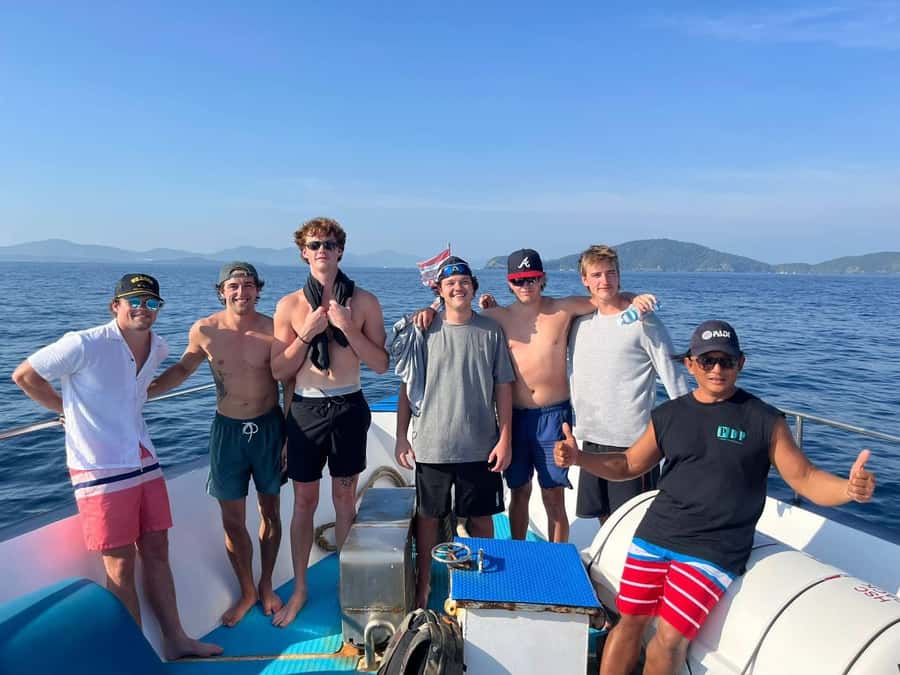3 Fun Dives for Certified diver at Racha Yai/Noi - Who should book this Racha trip