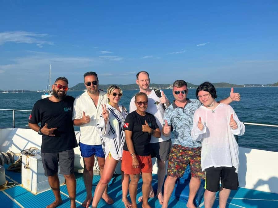 3 Fun Dives for Certified Diver Phi Phi islands &Shark Point - The third site: Shark Point, Anemone Reef, or Koh Doc Mai