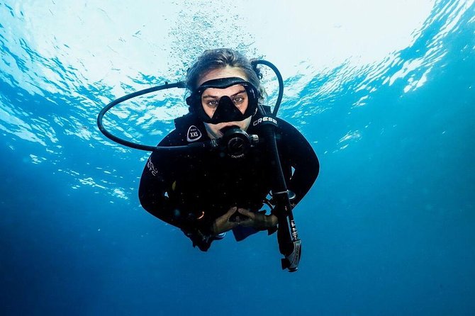 5 Fun Dives in Nusa Lembongan (for certified divers) - Swim with a Mola Mola - Toyapakeh brings another change of scenery