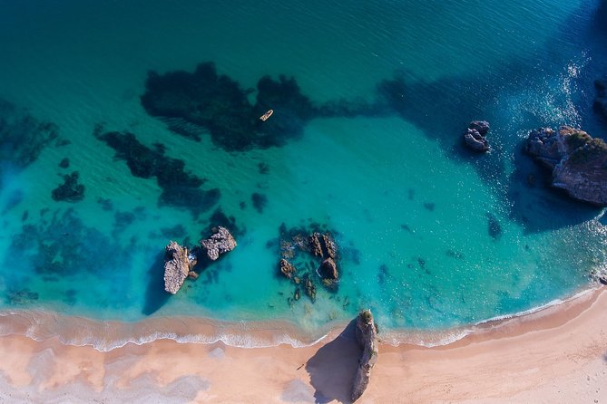 A day at the beach and diving - The 15-minute boat ride to Ribeira do Cavalo