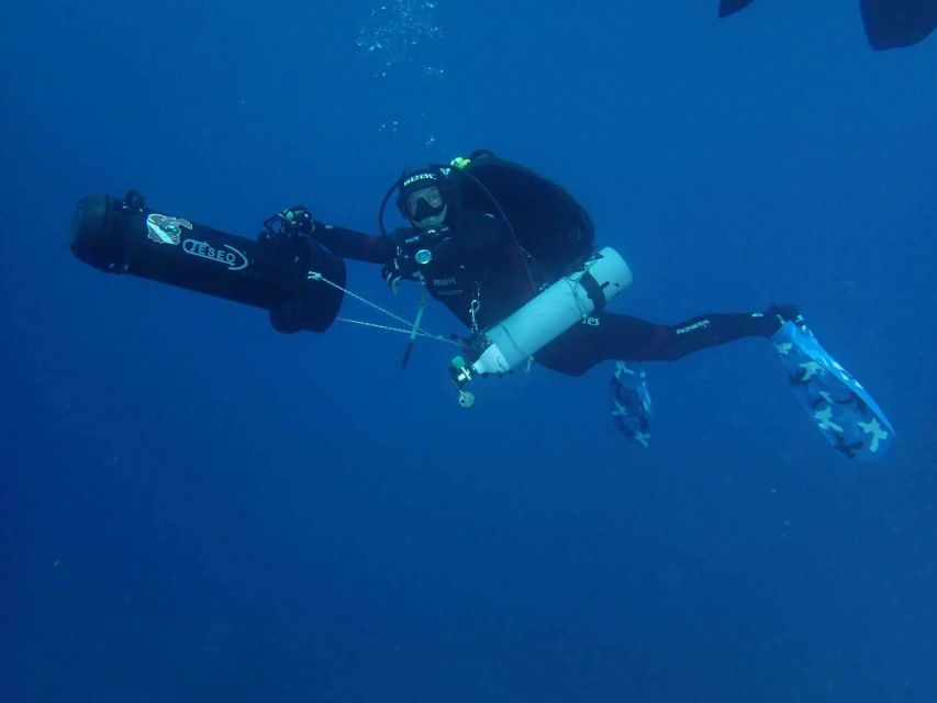 Aci Castello: Underwater Scooter Diving Tour - Starting at Aci Castello and heading onto the Gulf