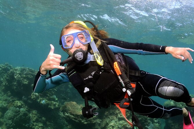 Alanya Scuba Diving Adventure: 2 Guided Dives with Lunch - Lunch onboard between the two sessions