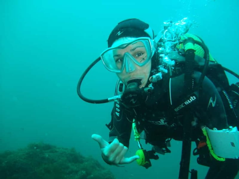 Albufeira: Scuba Diving Experience for Beginners - Pool practice gives nervous beginners room to reset