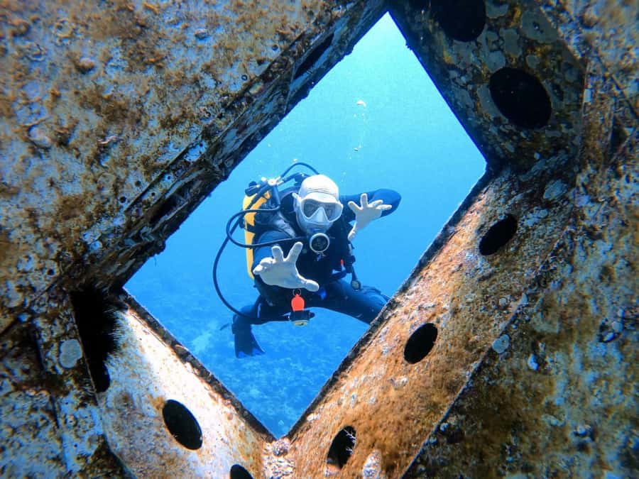 Aqaba: Private Red Sea Diving for Beginner or Experienced - The first minutes: gear, briefing, and practice