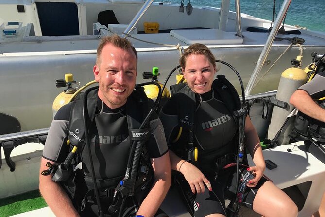 Aruba 2-Tank Dive Excursion for Certified Divers - Two tank outings from Bucutiweg 20
