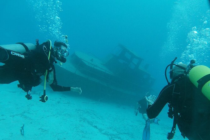Aruba PADI Scuba Diving Program Non Certified Divers - Safety, fitness, and who should think twice