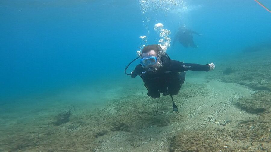 Athens East Coast: Discover Scuba Diving in Nea Makri - The instructors and the value of close attention