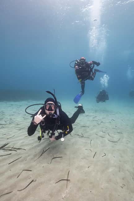 Athens: Single or Double Scuba diving for certified divers - Getting ready at Nautilus Dive Center Athens