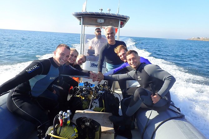 Baptism of diving from boat - A 4 to 5 meter introduction to scuba
