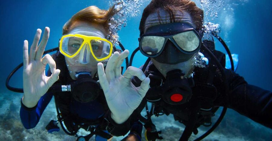 Baptism of the Sea Scuba Experience in Polignano a Mare - Seeing Cala Paura from below the surface