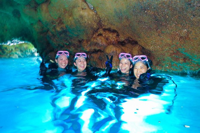 Blue Cave Introductory Dive–Private Guide, Boat Tour&Free Photos - Timing, group size, and practical details