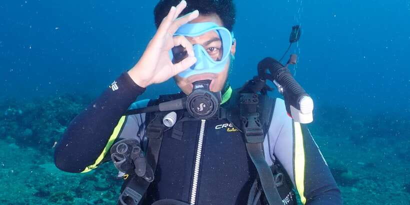 Boracay: Introduction to Scuba Diving Experience - Thirty to forty minutes among coral and fish