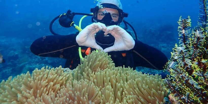 Boracay: Introduction to Scuba Diving Experience - Timing your flight and your day