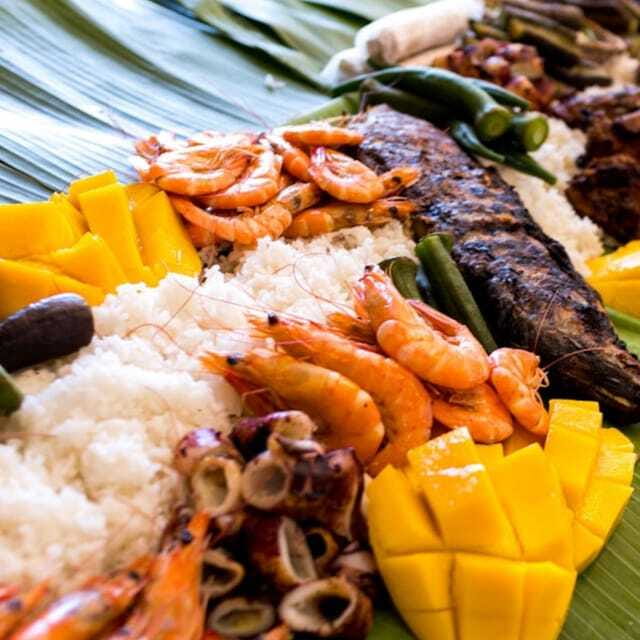 Boracay: Island Hopping with Buffet Lunch & Helmet Diving - What to pack and what to budget
