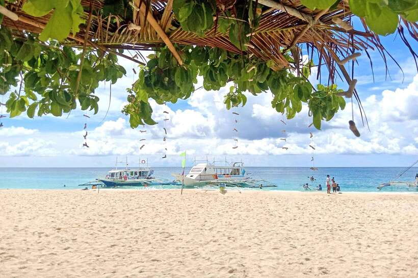Boracay: Island Hopping with Crystal Kayak & Helmet Diving - Key points to know before booking