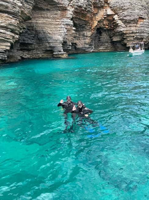 Budva: Scuba Diving Experience - Getting ready with equipment and instruction