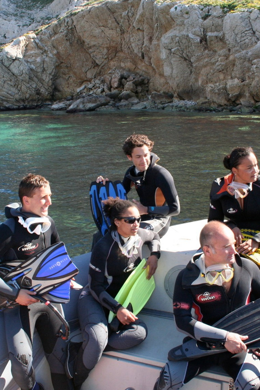 Calanques National Park Snorkel and Scuba Dive - A gentle introduction through 30 to 60 minutes of snorkeling