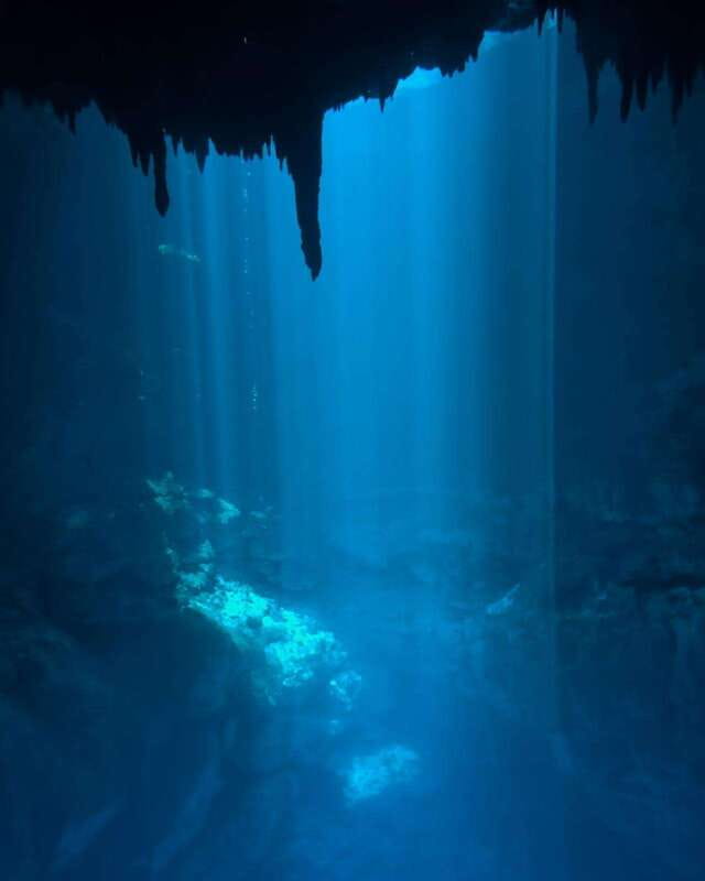 Cancun 2 Cenote Dives: The Pit & Dos Ojos - Certified Divers - The briefing and equipment setup