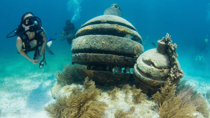Cancún: Underwater Museum & Reef for Certified Scuba Divers - How much the $98 price really covers