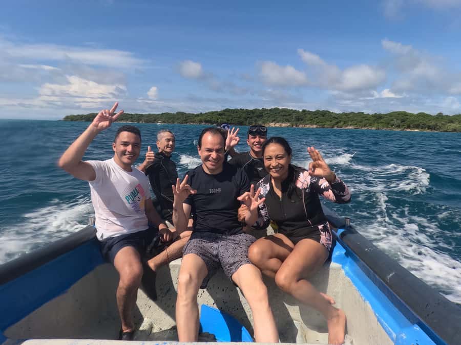 Cartagena: Scuba Diving Day Trip at Playa Blanca with Lunch - The 30-minute lesson and equipment setup