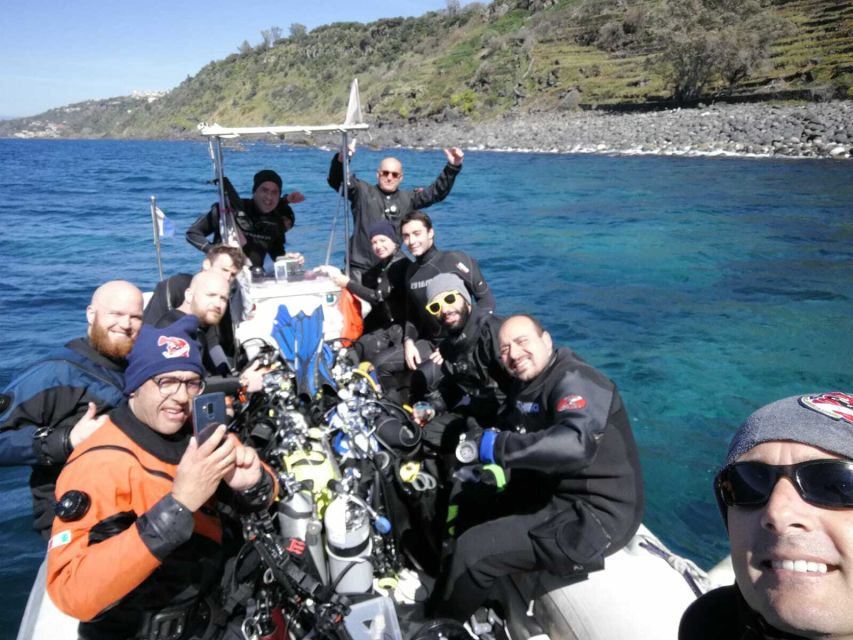 Catania: Gulf Scuba Diving Tour with Marine Biologist - The small details that make the day better