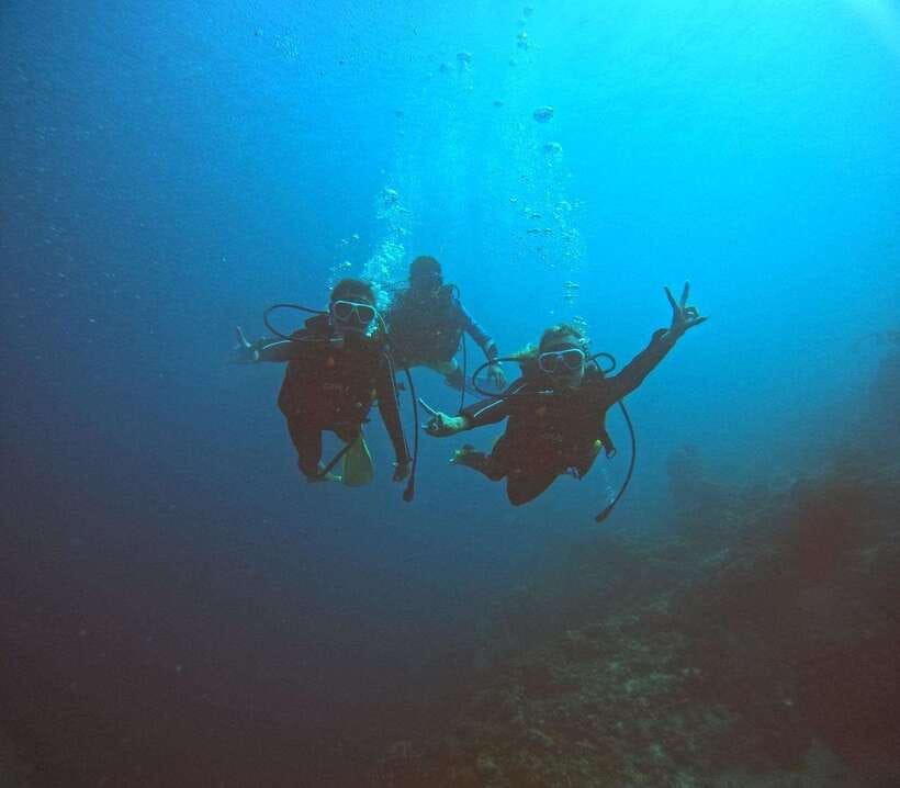 Cebu: Beach Scuba Diving Experience - The briefing that makes beginners feel ready