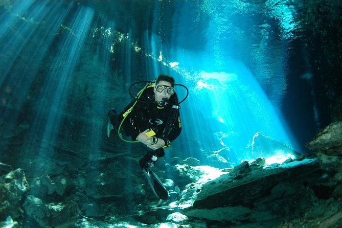 Cenotes 2-Tank Dive in Playa del Carmen/for certified divers only - Who will enjoy this most