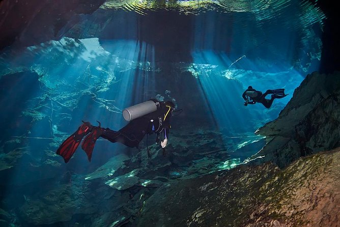 Cenotes diving - Tajma Ha: a palace of limestone and light