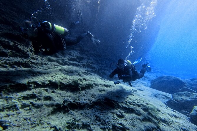 Chania Scuba Diving | Shore Dives | Certified Divers - What the guides add to the experience