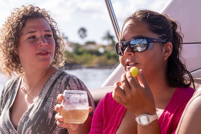 Concierge Two Tank Boat Dive in Bonaire (4 Divers) - What the service is like onboard