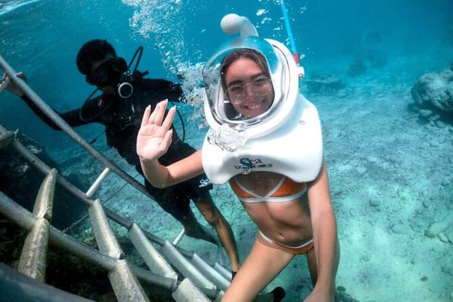 Cozumel: SeaTrek Underwater Helmet Diving Experience - The helmet lesson and first steps below the surface