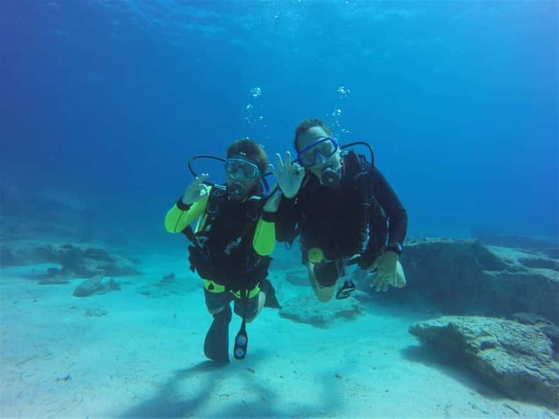 Cyprus: Introductory Scuba Lesson and Dive with Transfer - The 20 to 30 minute lesson covers the essentials