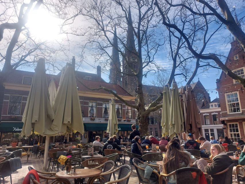 Delft: Dive into the Golden Age on a Private Walking Tour - Why Delft works so well on foot
