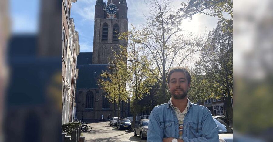 Delft: Dive into the Golden Age on a Private Walking Tour - Languages and guide quality