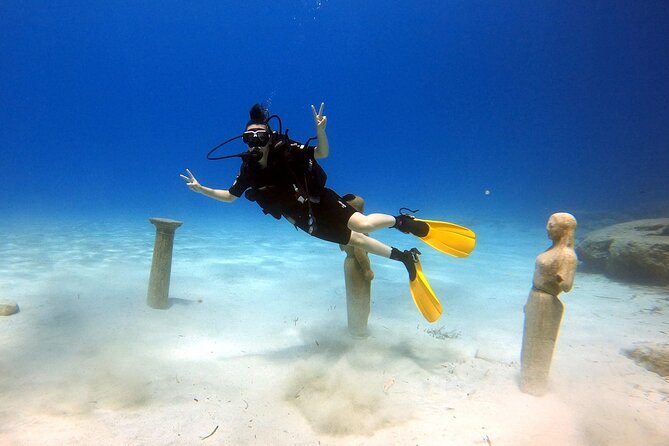 Discover Scuba Diving for Beginners - The Green Bay session is the payoff
