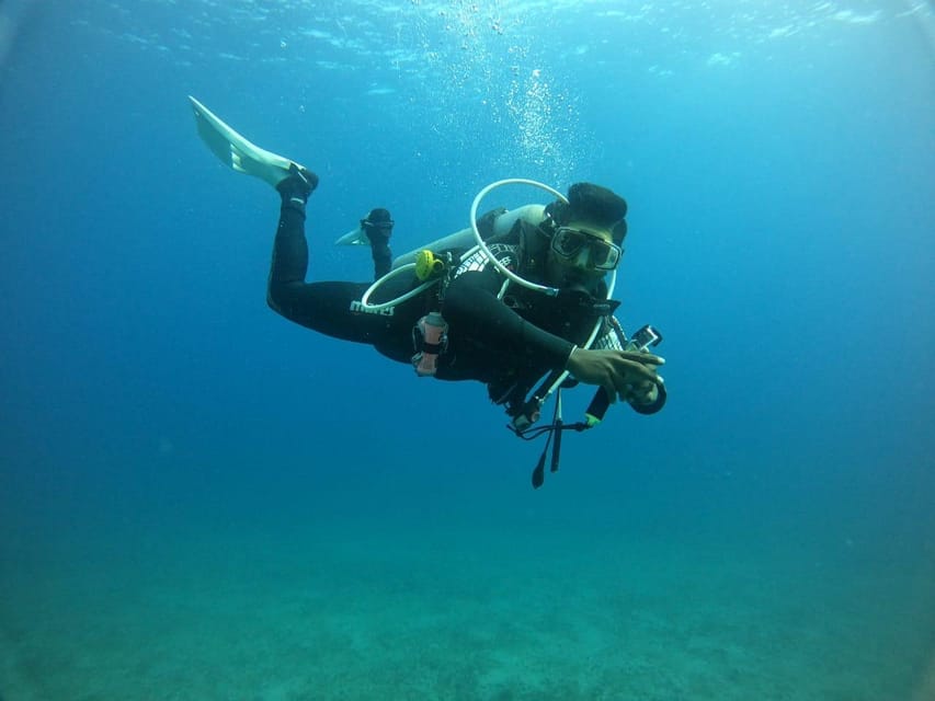 Discover Scuba Diving : Hikkaduwa : Scuba Diving - The Post-Session Review and Refreshments