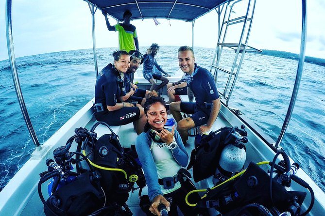 Discover SCUBA Diving in Beautiful Unawatuna Bay - Starting at Sun Diving SriLanka in Unawatuna