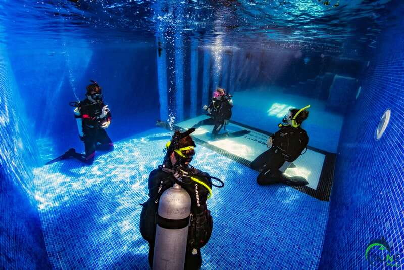 Discover Scuba Diving in Playa del Carmen - 2 dives - Meeting the instructor and getting comfortable with the gear