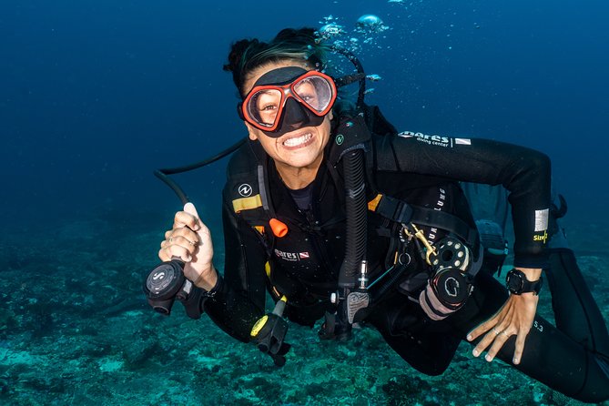 Discover Scuba Diving in Tulamben - Diving Initiation in Bali best diving sites - The break at the dive center