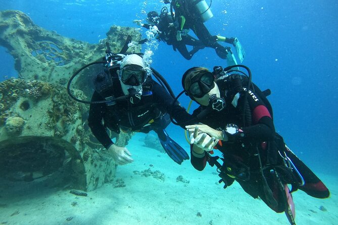 Discover Scuba Diving - Indroductory Dives - Stefan and Shiran Bring the Human Touch