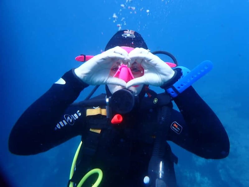 Discover Scuba Diving, scuba diving for begginers!! - Entering the Water From Son Caliu