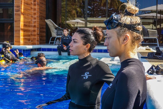Discovery Freediving Program - The 7:30 a.m. yoga option and 8:30 meeting time