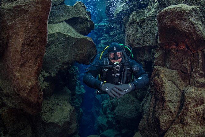 Dive the Divide: Silfra Fissure Scuba Tour | Reykjavik Pickup - What makes Silfra worth the effort