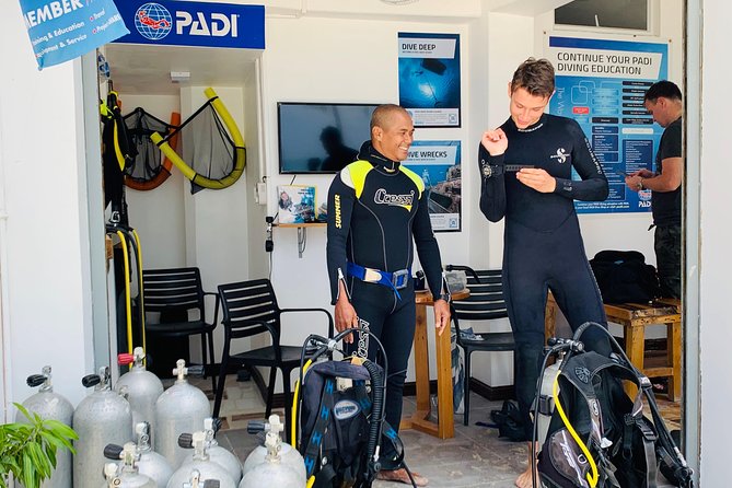 DiveGurus - Open Water Diver Course SSI/PADI - What the $580 price really buys