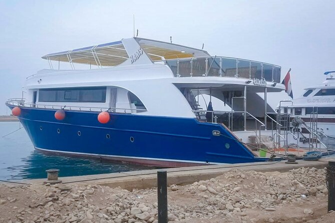 Diving Full Day 2 Stops Boat Trip For Beginners With Lunch and Transfer–Hurghada - The Second Stop and the Limits of the Format