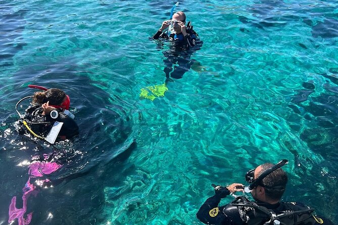 DSD | Discover scuba Diving Experience in Paros - Learning to breathe underwater in shallow water