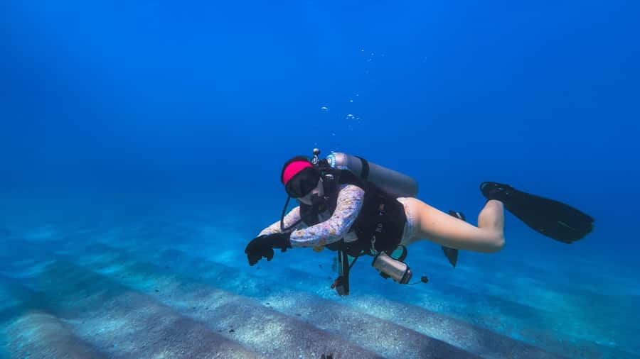 Dubai: Speedboat Scuba Diving on UAE’s Largest Diving Boat - What you see around Dubai Islands